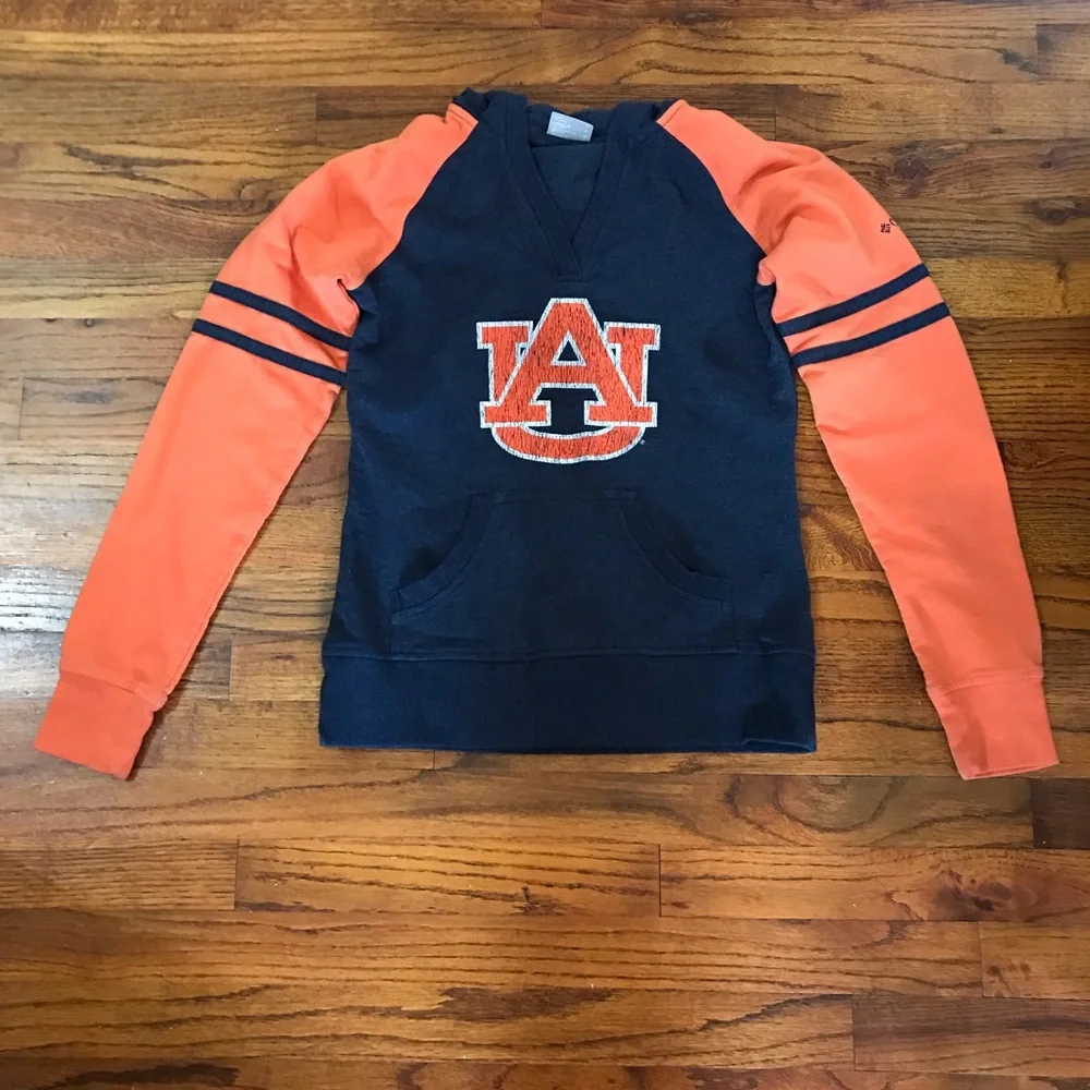 Columbia Auburn Pullover Hoodie Hooded Sweatshirt Shirt Size Youth Medium Unisex
